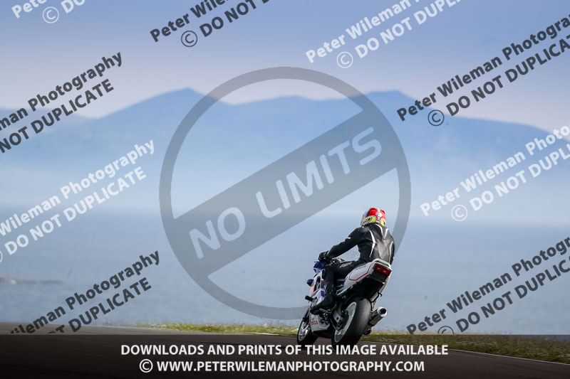 anglesey no limits trackday;anglesey photographs;anglesey trackday photographs;enduro digital images;event digital images;eventdigitalimages;no limits trackdays;peter wileman photography;racing digital images;trac mon;trackday digital images;trackday photos;ty croes